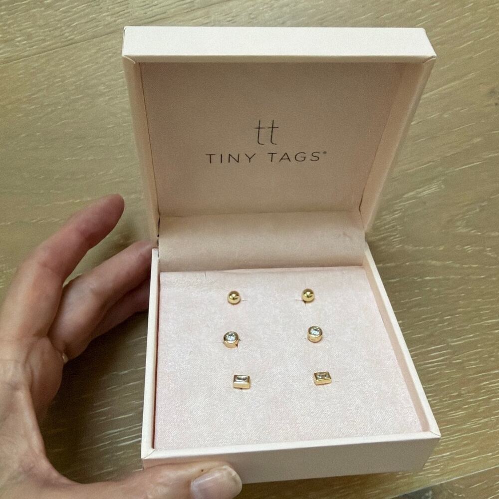 Tiny Tags Gift Earring Set Classic Studs Gold Tone